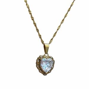 Elegant Gold Heart Diamond Pendant Necklace waterproof stainless steel.